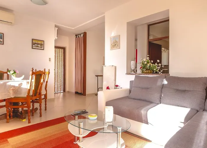 And With Wifi Njivice, Krk - 5362 3*