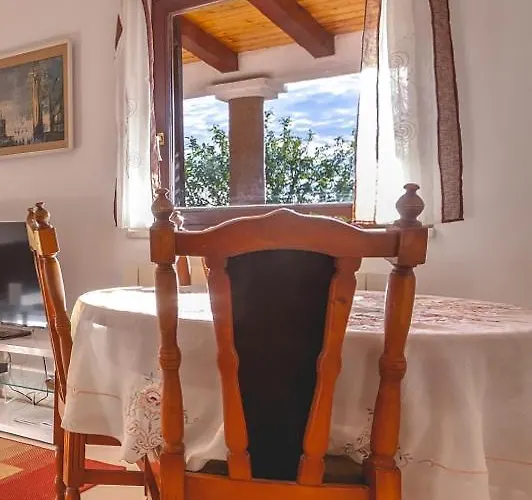 And With Wifi Njivice, Krk - 5362 3*