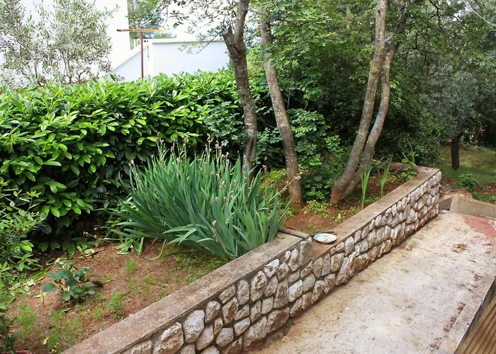 And With Wifi Njivice, Krk - 5362 3* Njivice