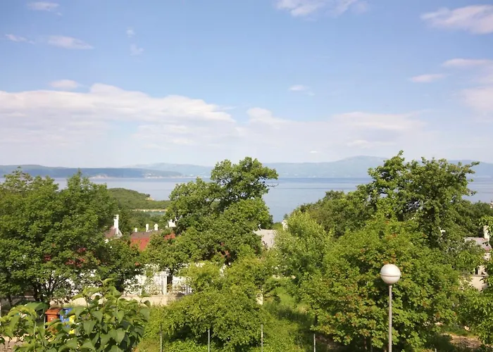 Pensionat And With Wifi Njivice, Krk - 5362 Njivice